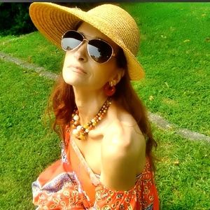 Vintage Straw Wide Brimmed Cloche Sun Hat with Bow